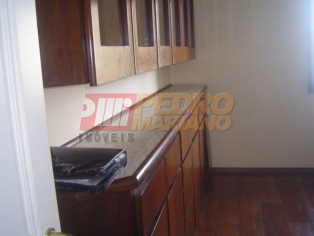 Apartamento, 4 quartos, 221 m² - Foto 2