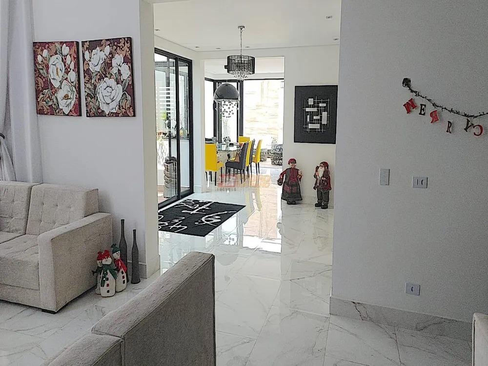 Sobrado, 4 quartos, 500 m² - Foto 1