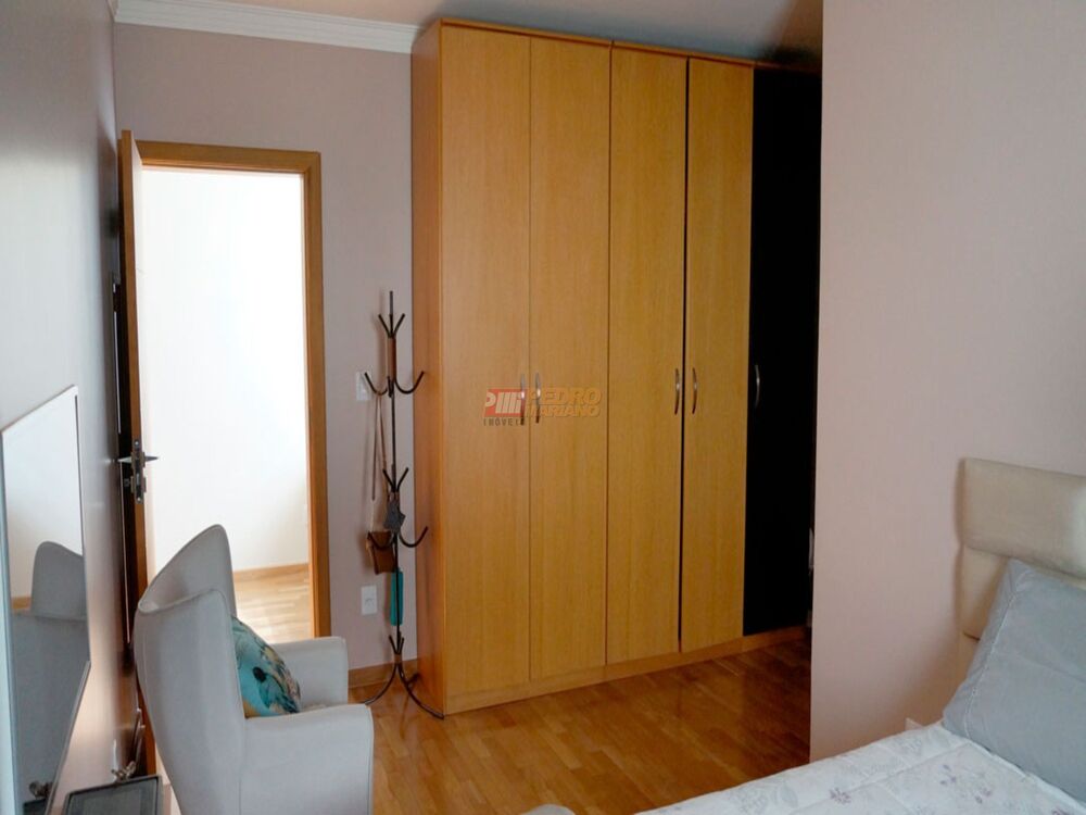 Sobrado, 3 quartos, 247 m² - Foto 9