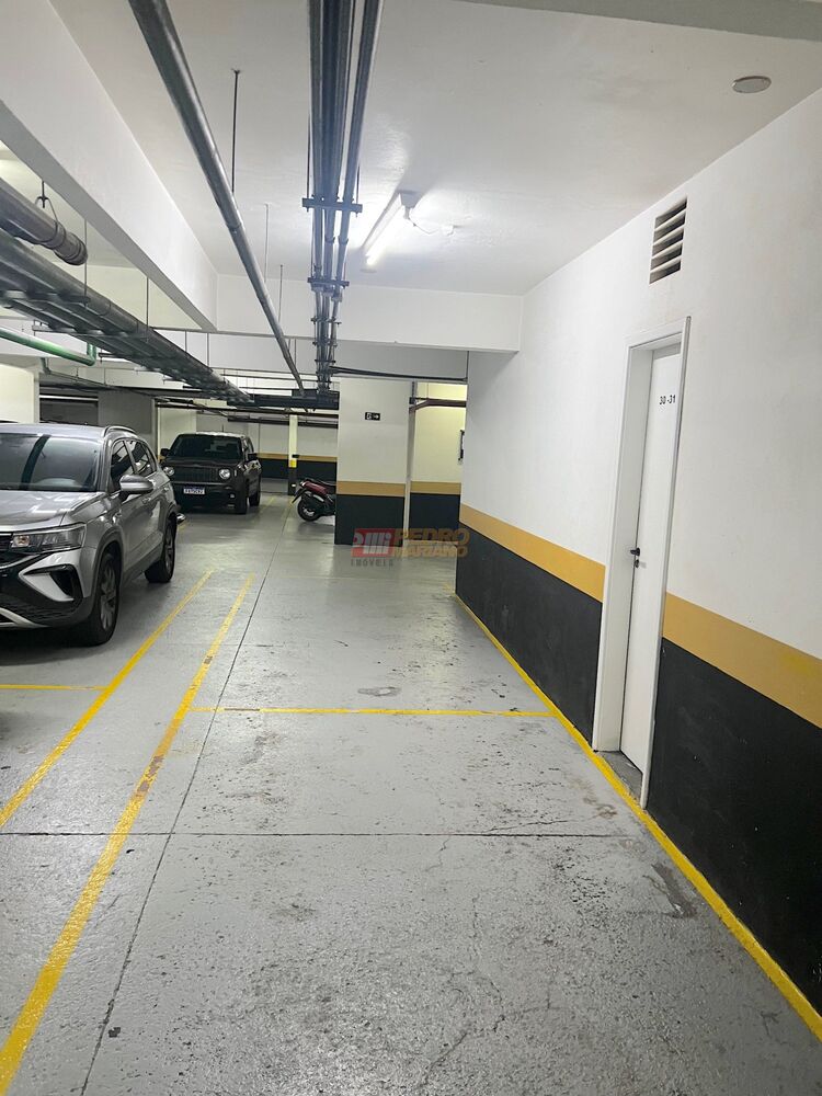 Apartamento à venda com 3 quartos, 133m² - Foto 8