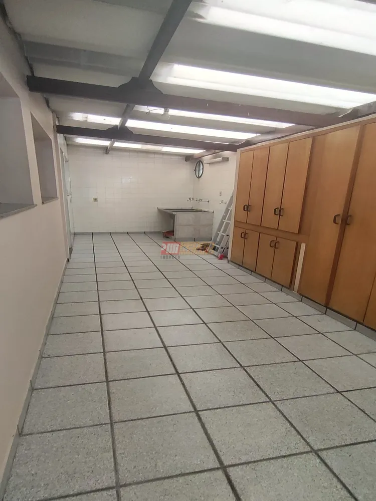 Sobrado, 3 quartos, 240 m² - Foto 11
