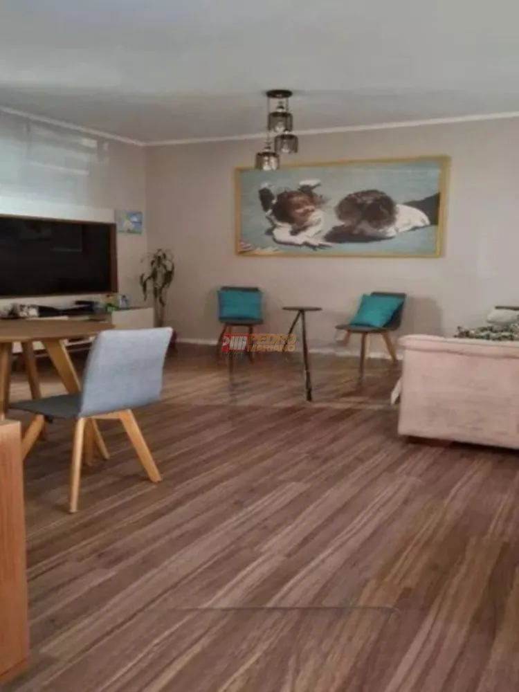 Sobrado à venda com 3 quartos, 201m² - Foto 2