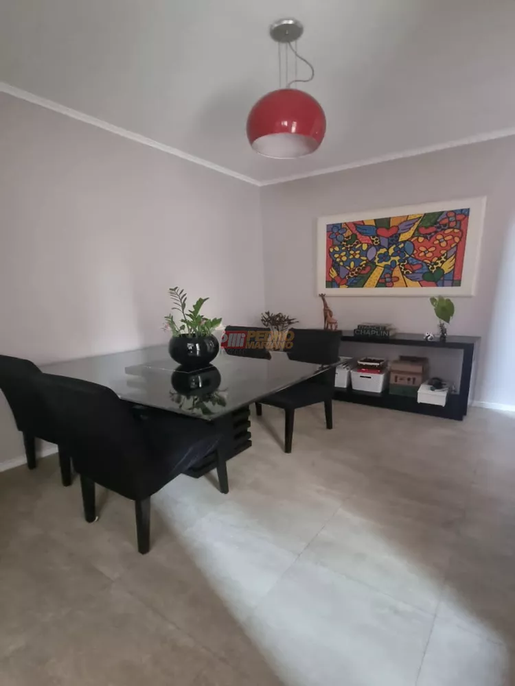 Sobrado à venda com 3 quartos, 201m² - Foto 4