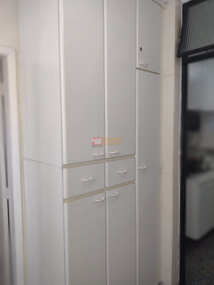 Apartamento à venda com 3 quartos, 94m² - Foto 7