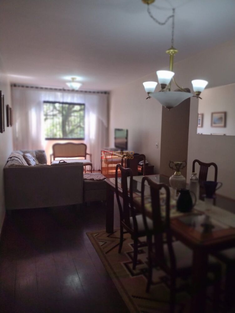 Apartamento à venda com 3 quartos, 94m² - Foto 2