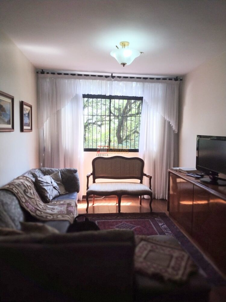 Apartamento à venda com 3 quartos, 94m² - Foto 1