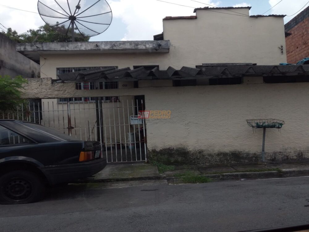 Casa, 2 quartos, 200 m² - Foto 1