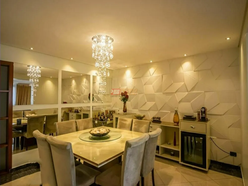 Apartamento, 4 quartos, 212 m² - Foto 1