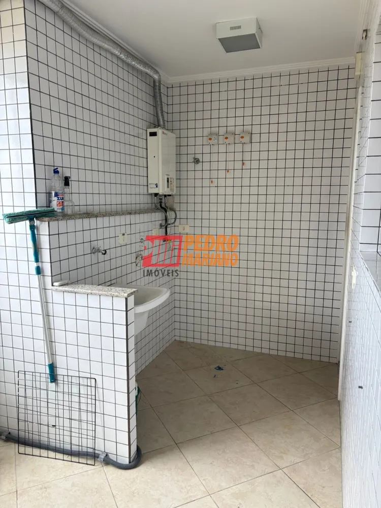 Cobertura, 3 quartos, 220 m² - Foto 10