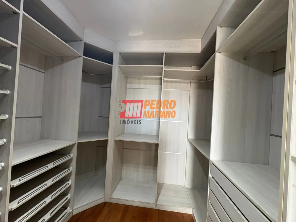 Cobertura, 3 quartos, 220 m² - Foto 6