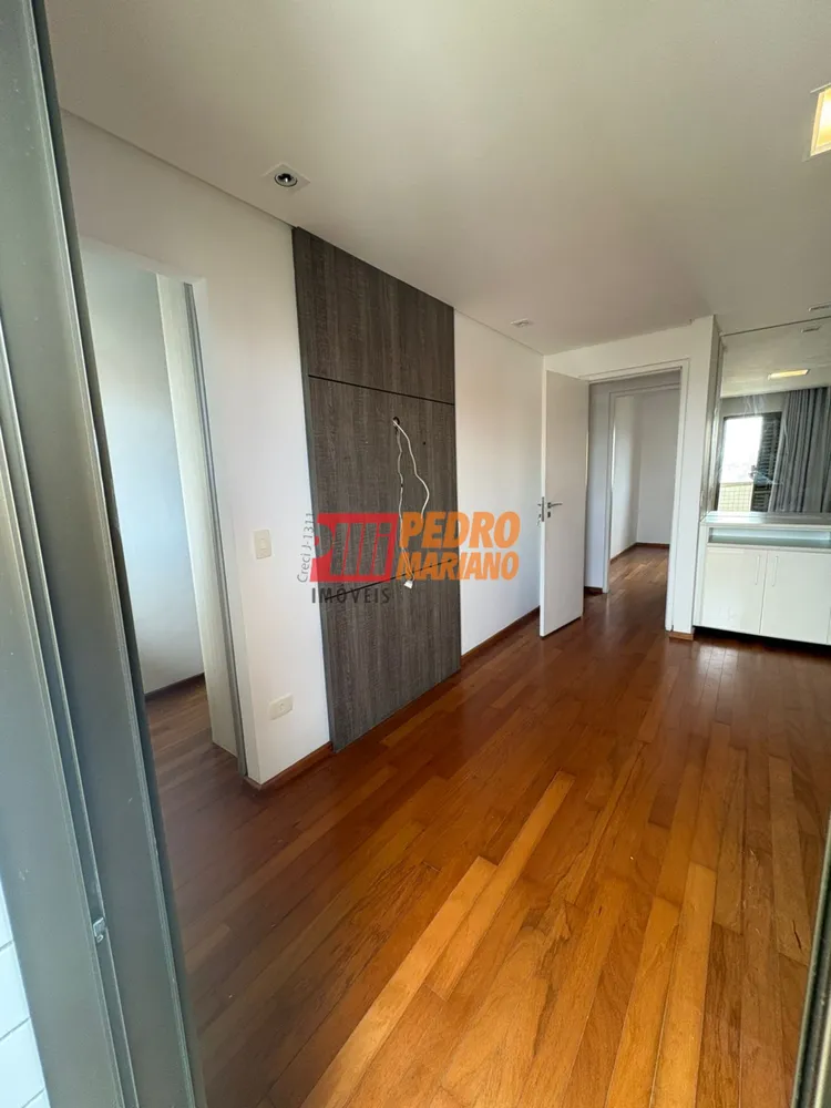 Cobertura, 3 quartos, 220 m² - Foto 9