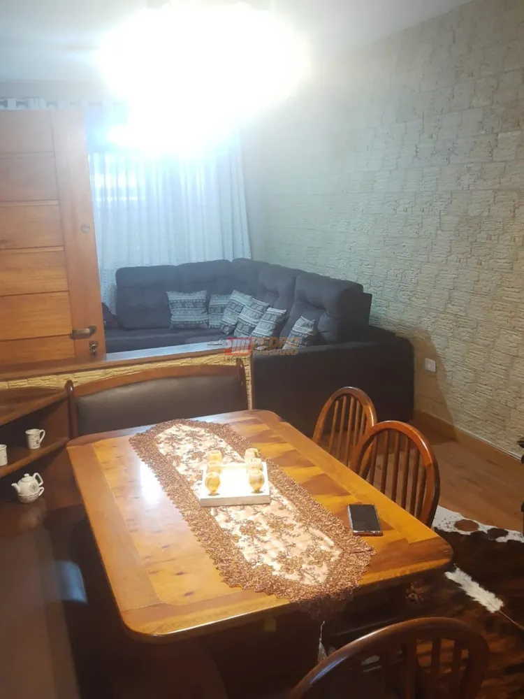 Sobrado, 3 quartos, 1720 m² - Foto 1