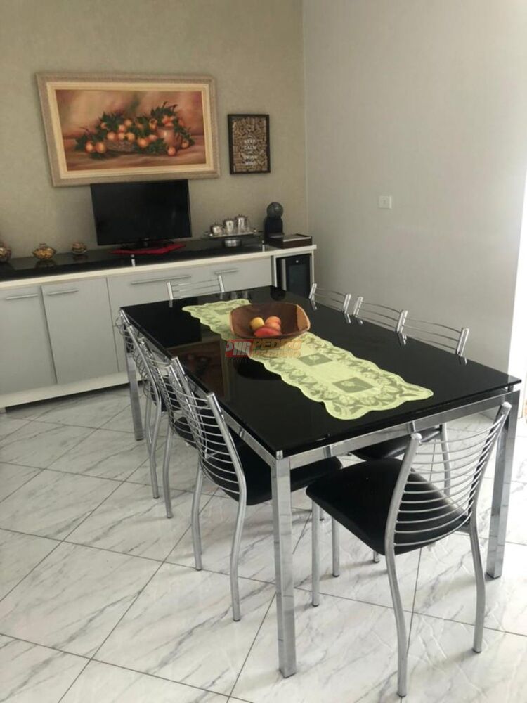Sobrado à venda com 3 quartos, 243m² - Foto 2