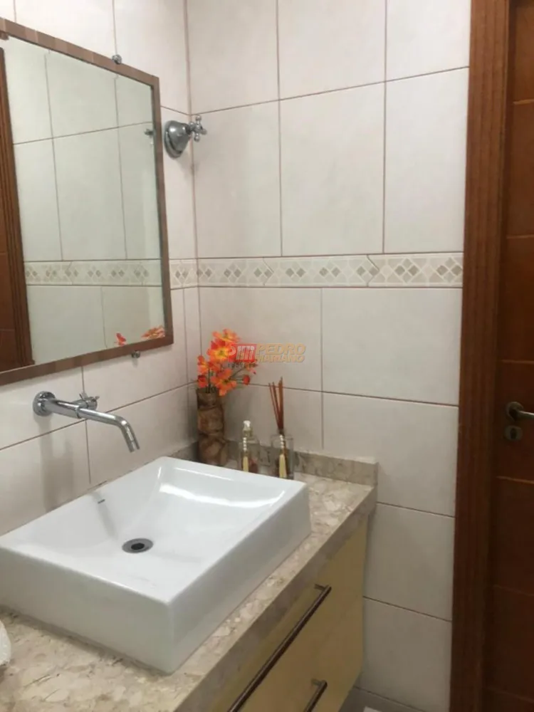 Sobrado, 3 quartos, 243 m² - Foto 3