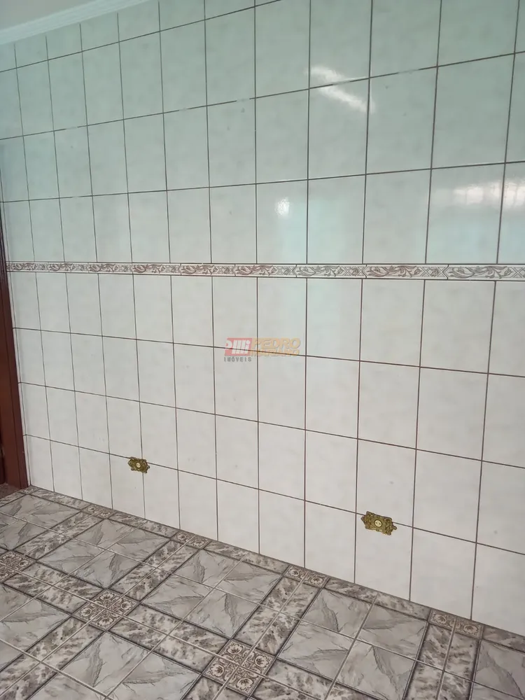 Casa, 4 quartos, 200 m² - Foto 3