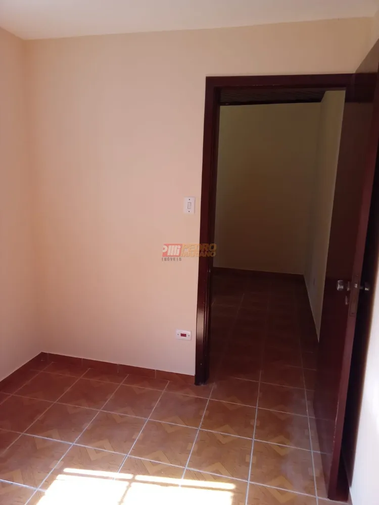 Casa, 4 quartos, 200 m² - Foto 2