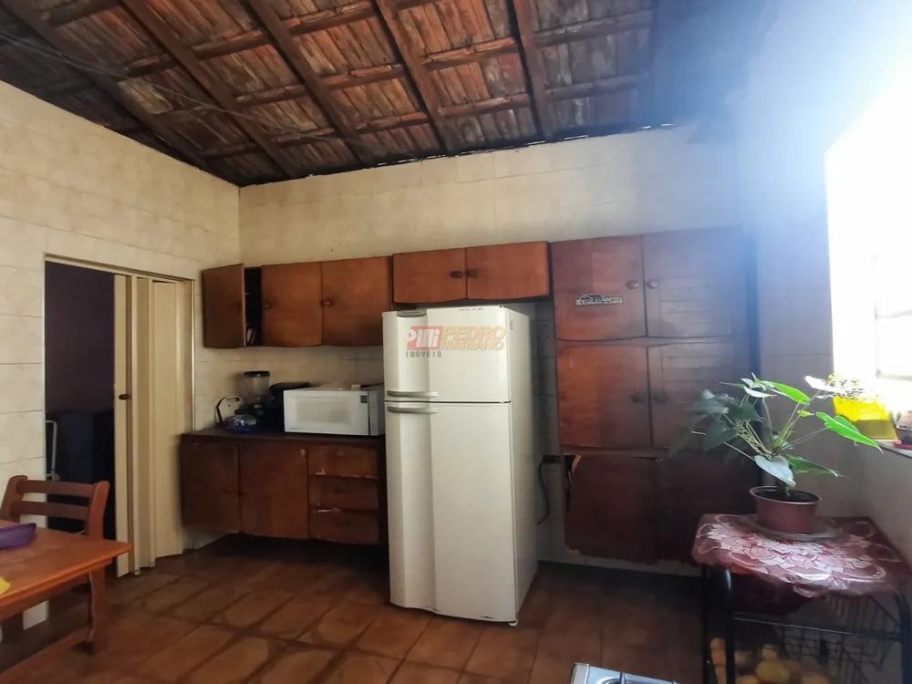 Casa, 4 quartos, 117 m² - Foto 1