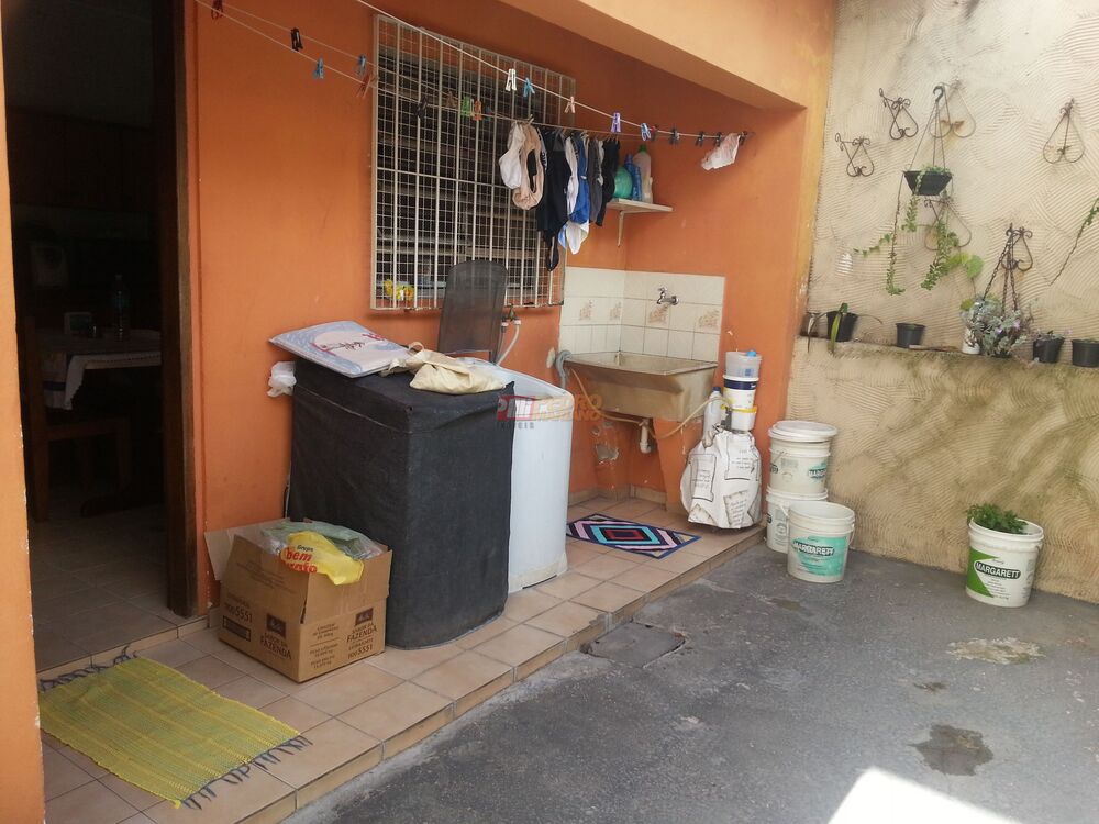 Casa, 2 quartos, 256 m² - Foto 1