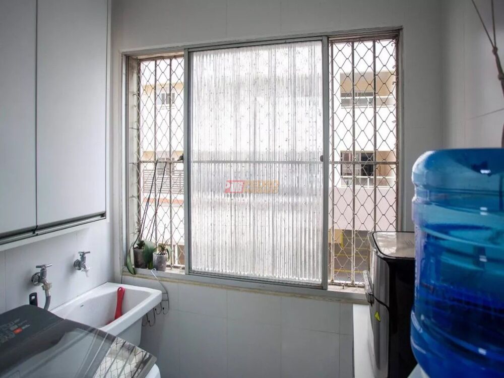 Apartamento à venda com 2 quartos, 57m² - Foto 24