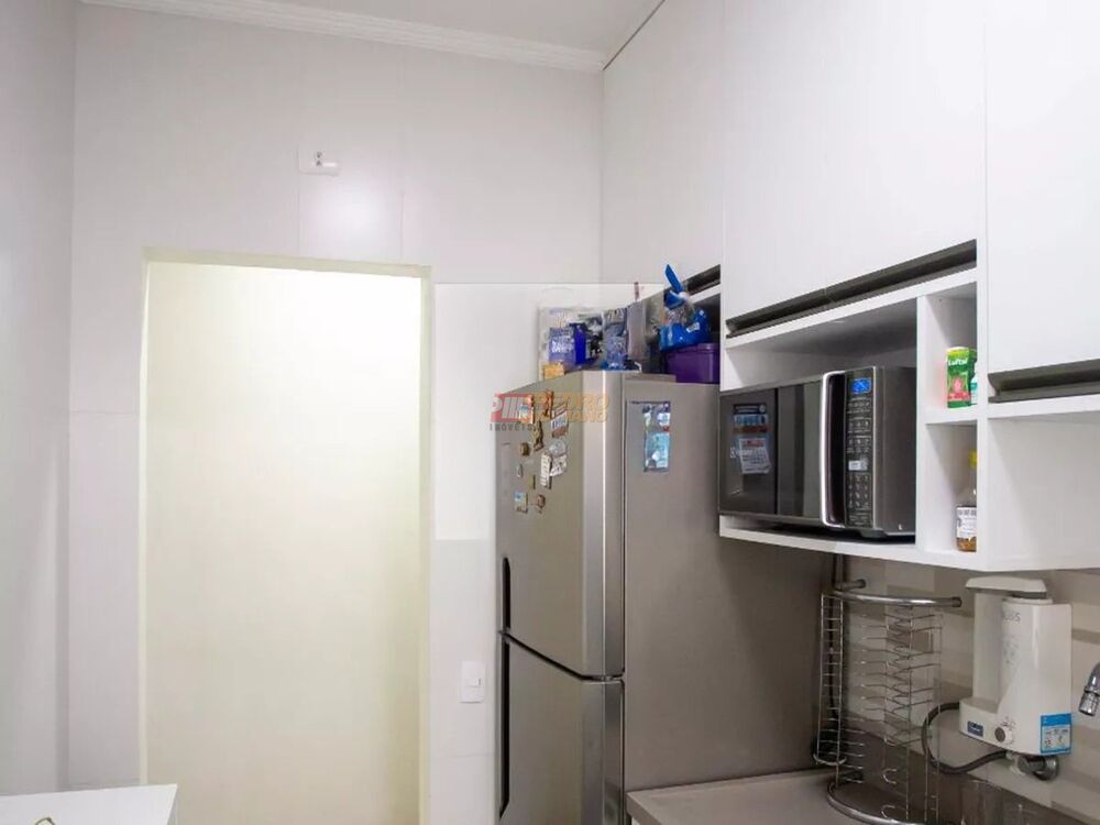 Apartamento à venda com 2 quartos, 57m² - Foto 18