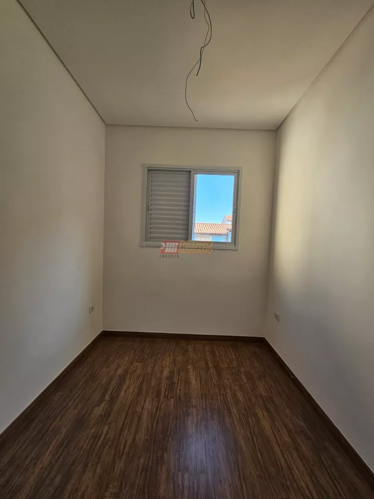 Apartamento à venda com 2 quartos, 45m² - Foto 4