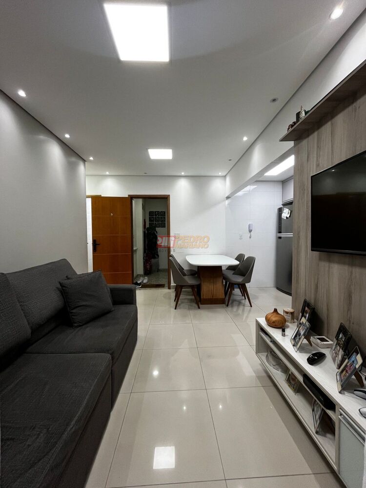 Apartamento à venda com 3 quartos, 76m² - Foto 1
