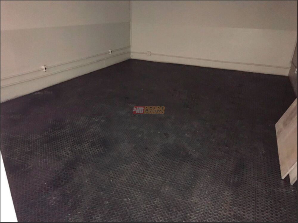 Imóvel Comercial Padrão à venda e aluguel, 2200m² - Foto 6
