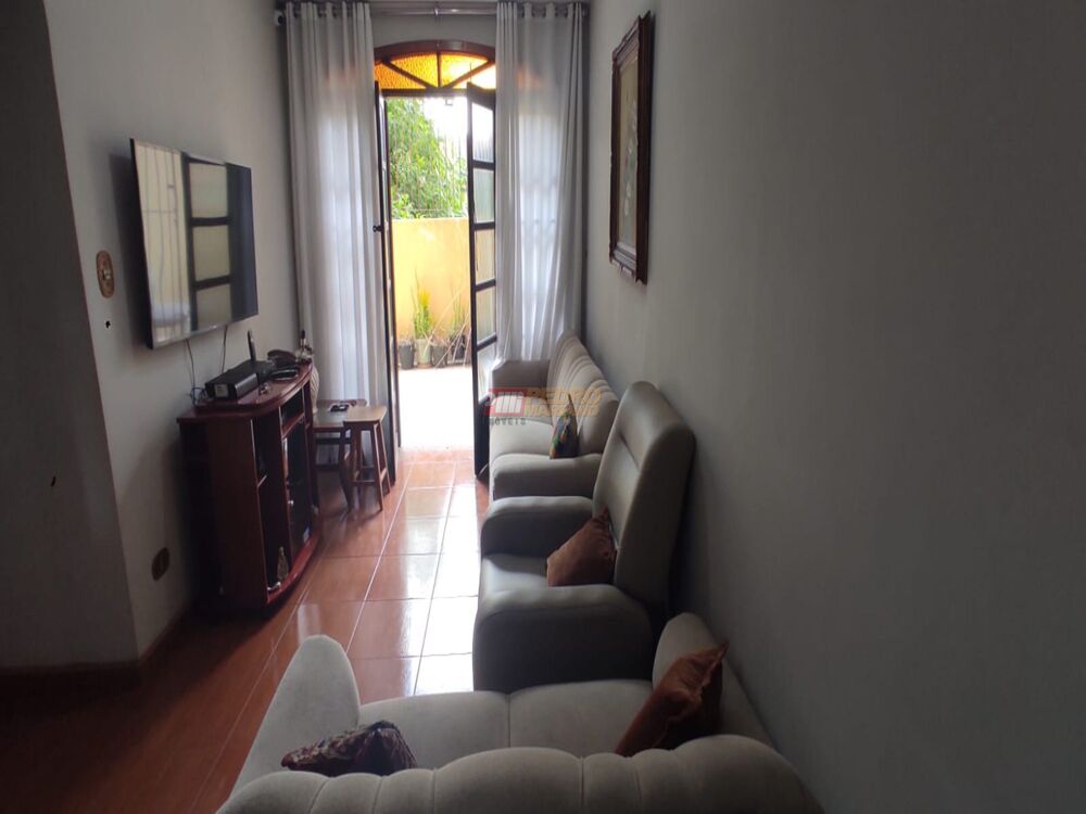 Apartamento à venda com 2 quartos, 100m² - Foto 1