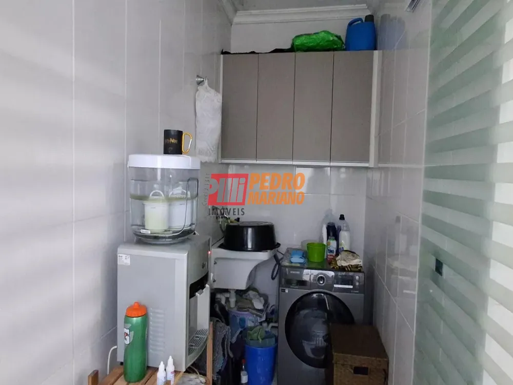 Sobrado, 4 quartos, 237 m² - Foto 1
