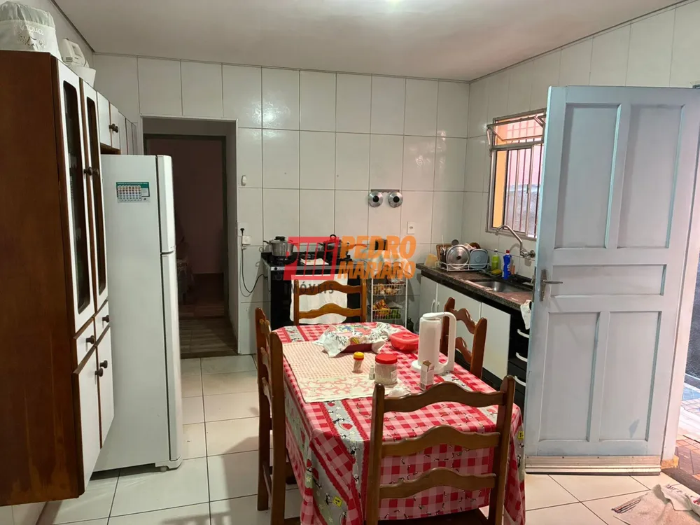 Casa, 3 quartos, 129 m² - Foto 4