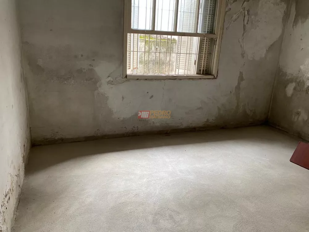 Casa, 3 quartos, 247 m² - Foto 4