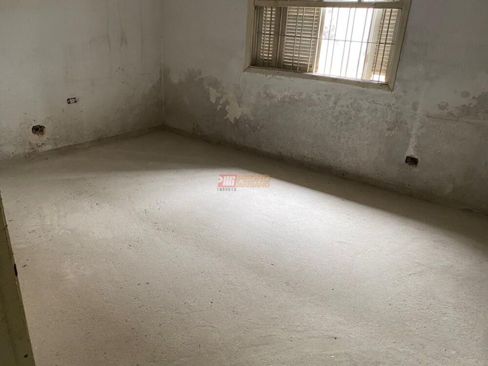 Casa, 3 quartos, 247 m² - Foto 3