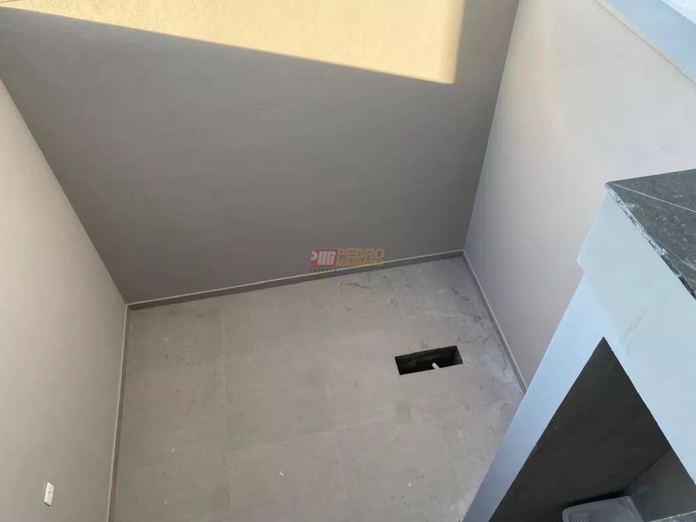 Sobrado à venda com 2 quartos, 118m² - Foto 14