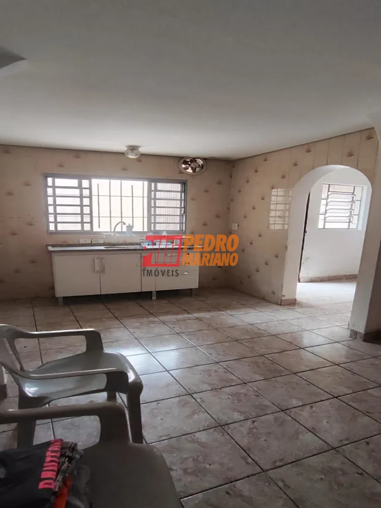 Casa, 2 quartos, 261 m² - Foto 2