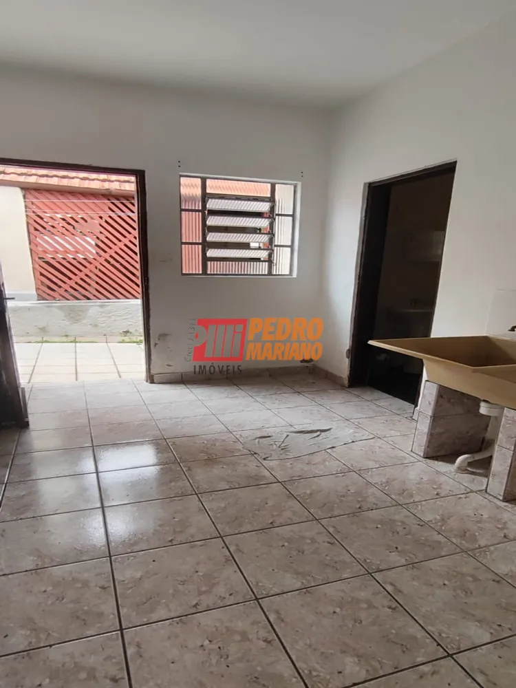 Casa, 2 quartos, 261 m² - Foto 3