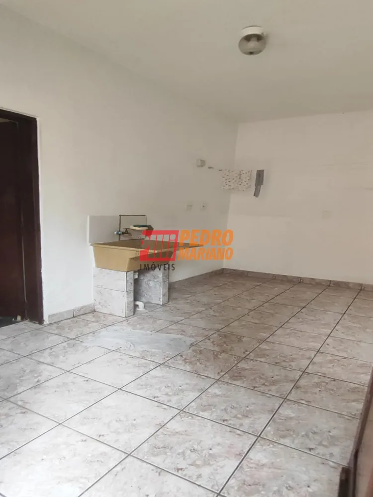 Casa, 2 quartos, 261 m² - Foto 1