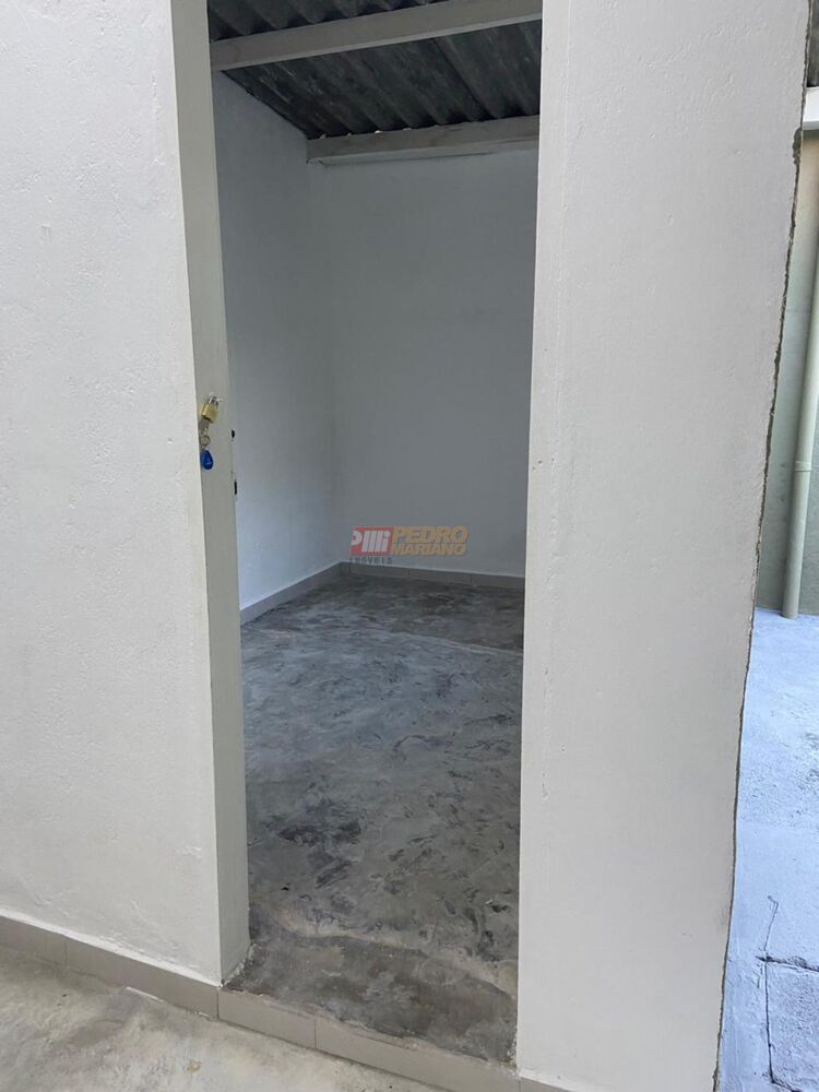 Casa, 3 quartos, 263 m² - Foto 2