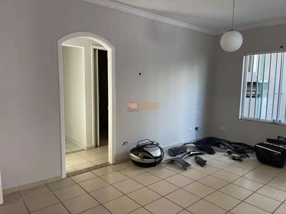 Sobrado, 4 quartos, 200 m² - Foto 1