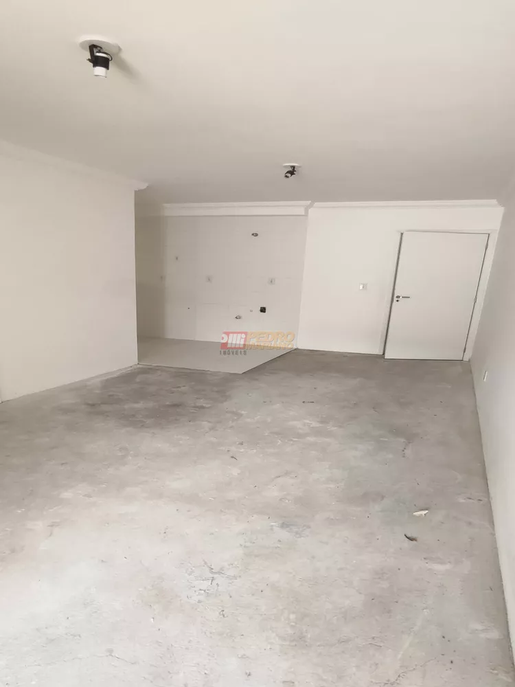 Apartamento à venda e aluguel com 2 quartos, 50m² - Foto 4