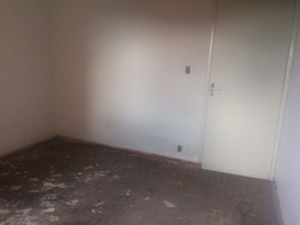 Casa à venda com 2 quartos, 125m² - Foto 1