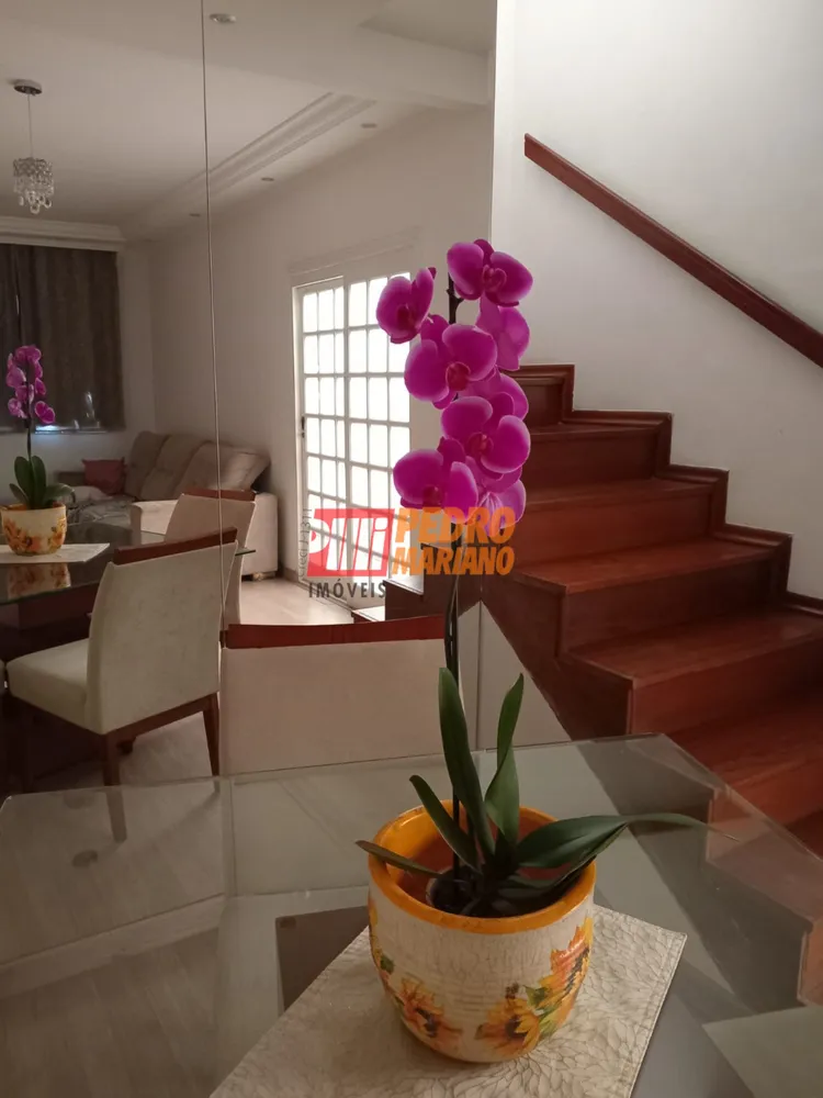 Sobrado, 3 quartos, 127 m² - Foto 1