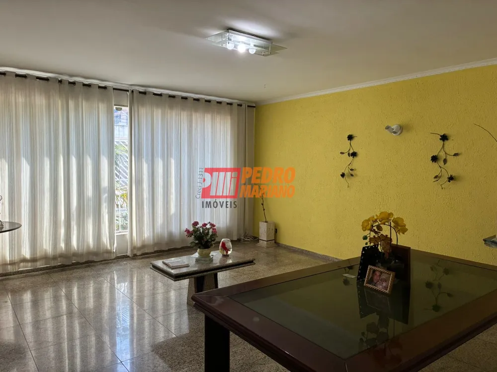 Sobrado, 4 quartos, 383 m² - Foto 1