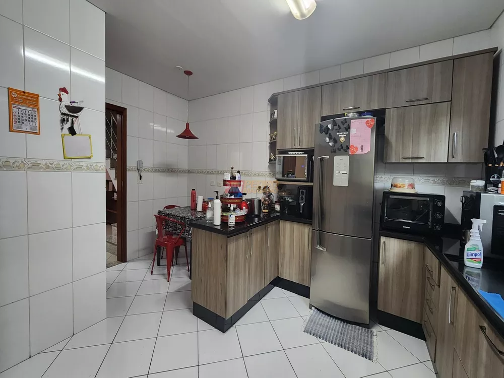 Sobrado, 3 quartos, 214 m² - Foto 10