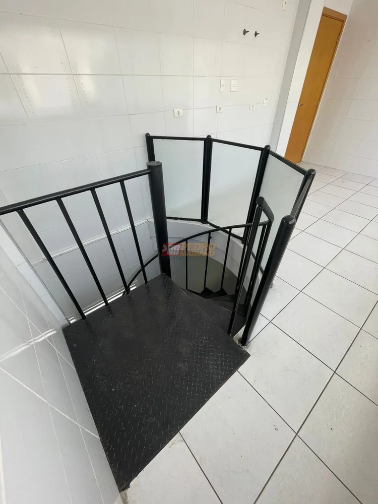Cobertura, 3 quartos, 168 m² - Foto 17