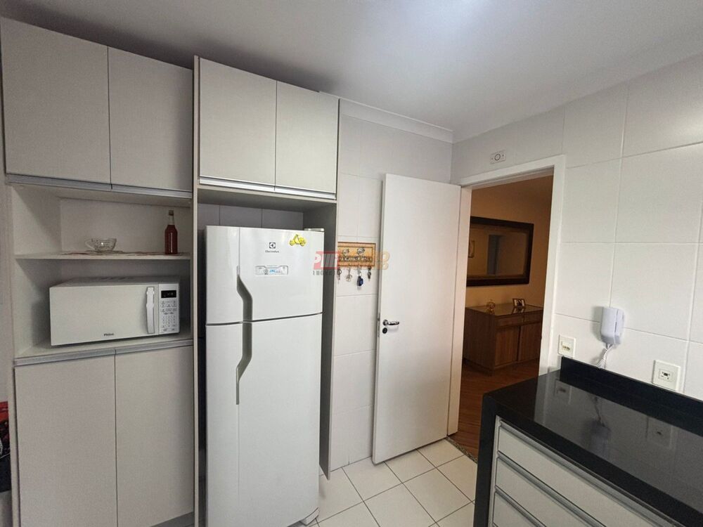 Apartamento à venda com 3 quartos, 89m² - Foto 16