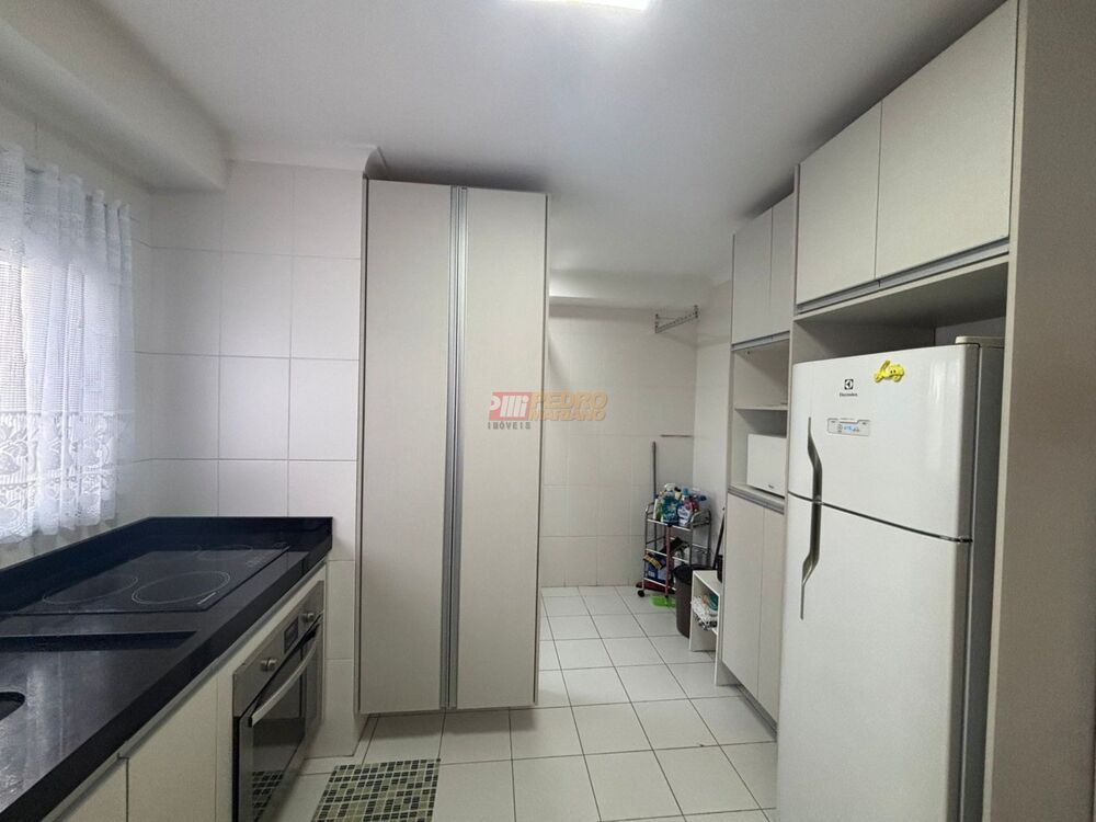 Apartamento à venda com 3 quartos, 89m² - Foto 19