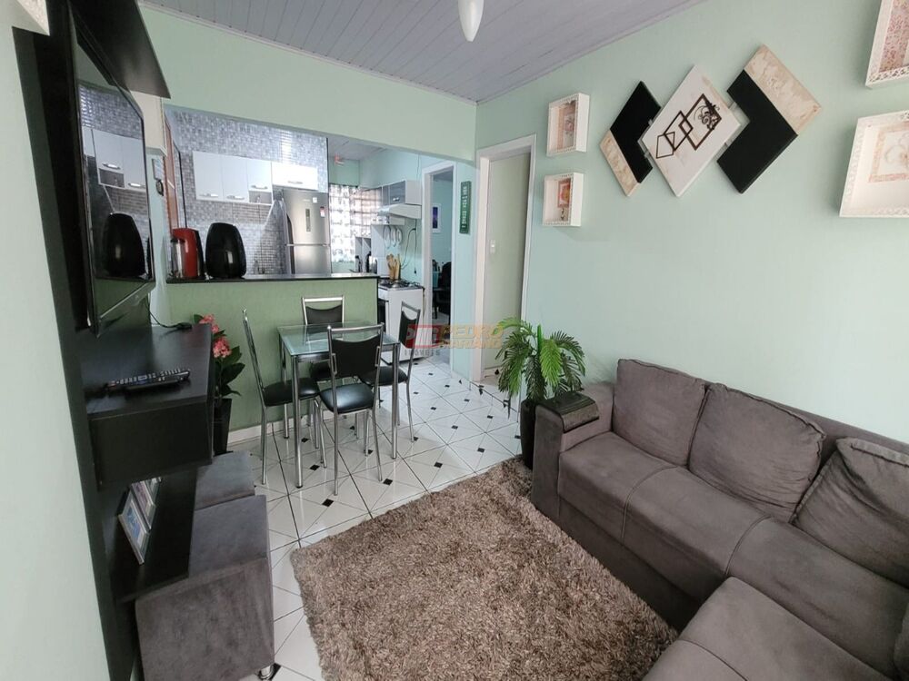 Casa, 2 quartos, 162 m² - Foto 1