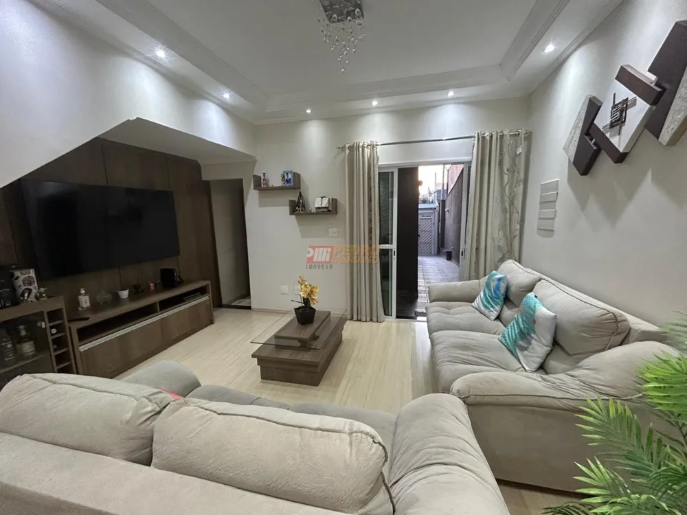 Sobrado, 3 quartos, 153 m² - Foto 1