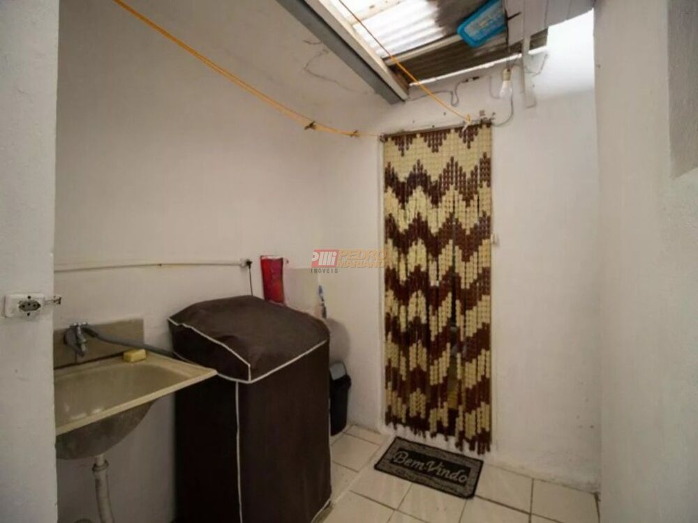 Casa à venda com 3 quartos, 120m² - Foto 7