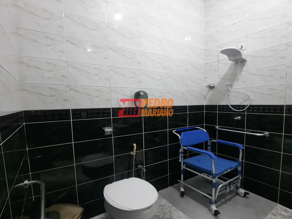 Casa, 5 quartos, 254 m² - Foto 2